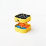 GIIKER Tic-Tac-Toe Bolt Smart Game - Yellow